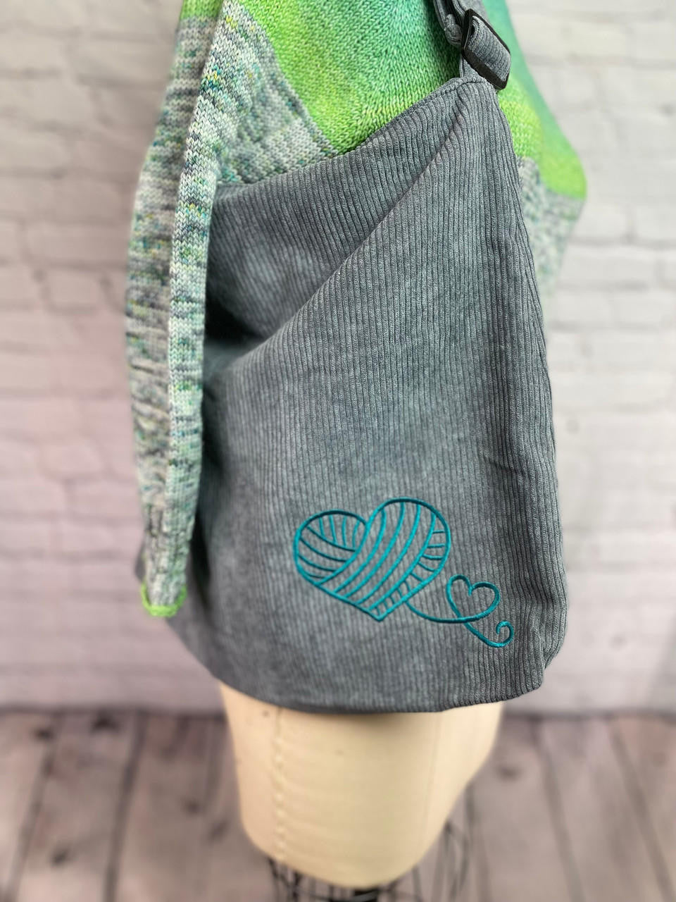 Wonderland "Yarn Love" Tote Bag